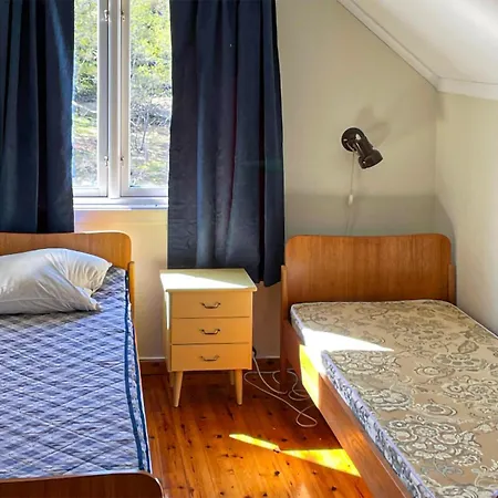 4 Bedroom Awesome In Engesland * Evje